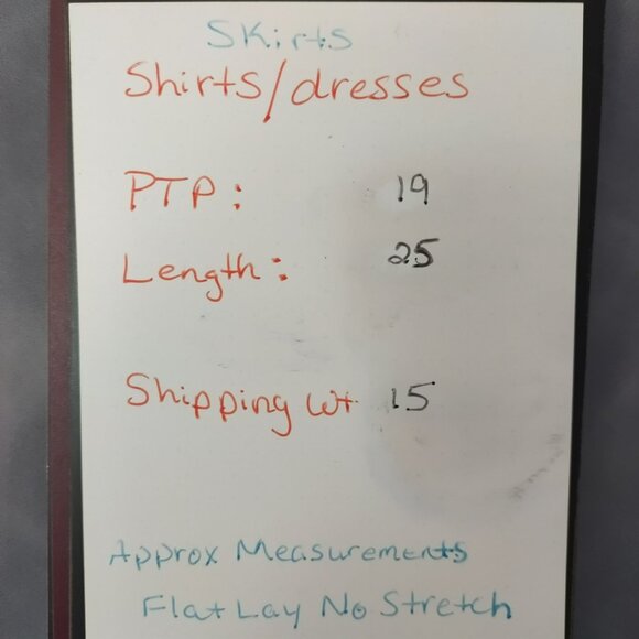 WD.NY Woman Abstract Top 1X Button‎ Details & Embellishments Black White Moody - Picture 6 of 10